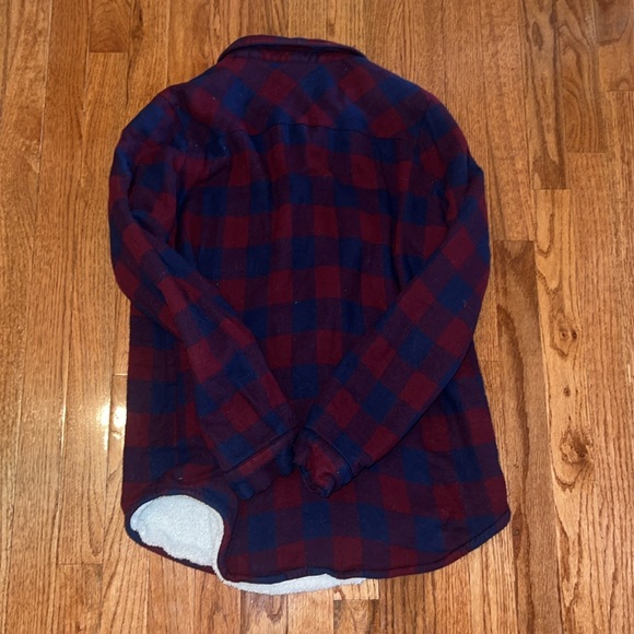 Ambiance Red & Blue Sherpa Lined Flannel Women’s Size Large - Picture 8 of 8